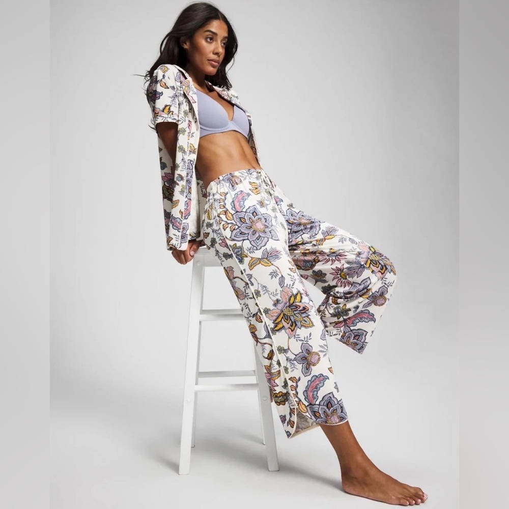 NWT Soma Sleep Pants Womens XS White Floral Cool Nights Pajamas Lounge
